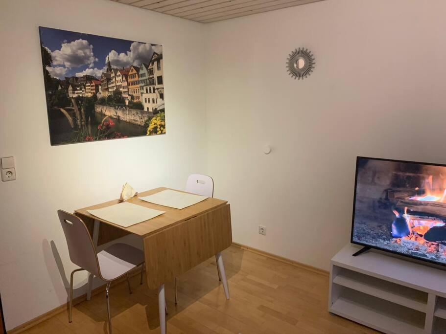 2-Zimmer-Nichtraucher-Ferienwohnung Strobel 투빈겐 외부 사진