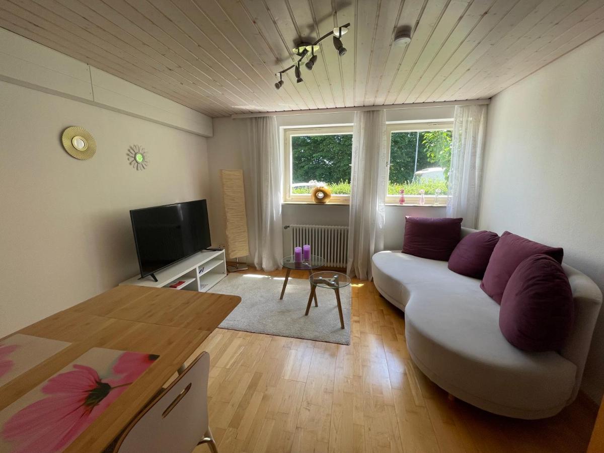2-Zimmer-Nichtraucher-Ferienwohnung Strobel 투빈겐 외부 사진